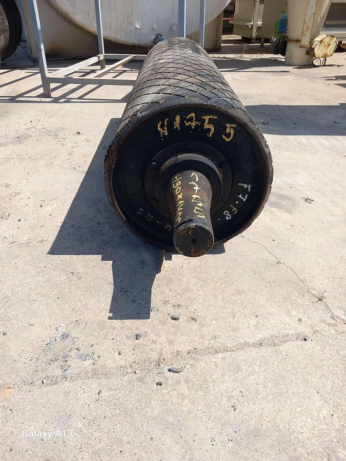 Used Tambor de acionamento emborrachado nervurado 430 x 1400