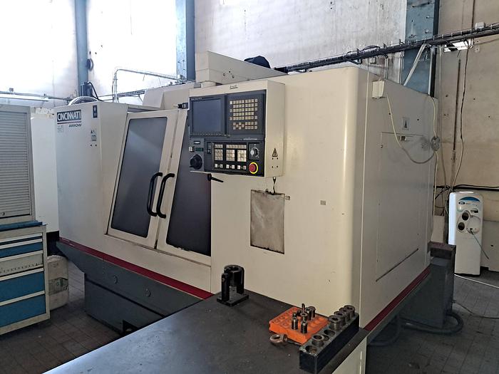 Usado Cincinnati Arrow VMC 1000