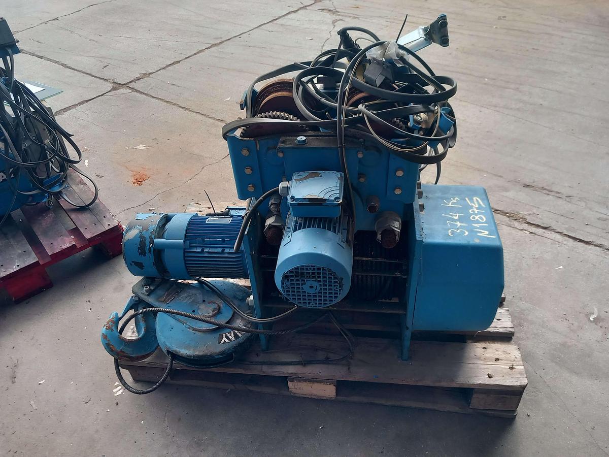 Used Guincho VICINAY 3,2 Tn