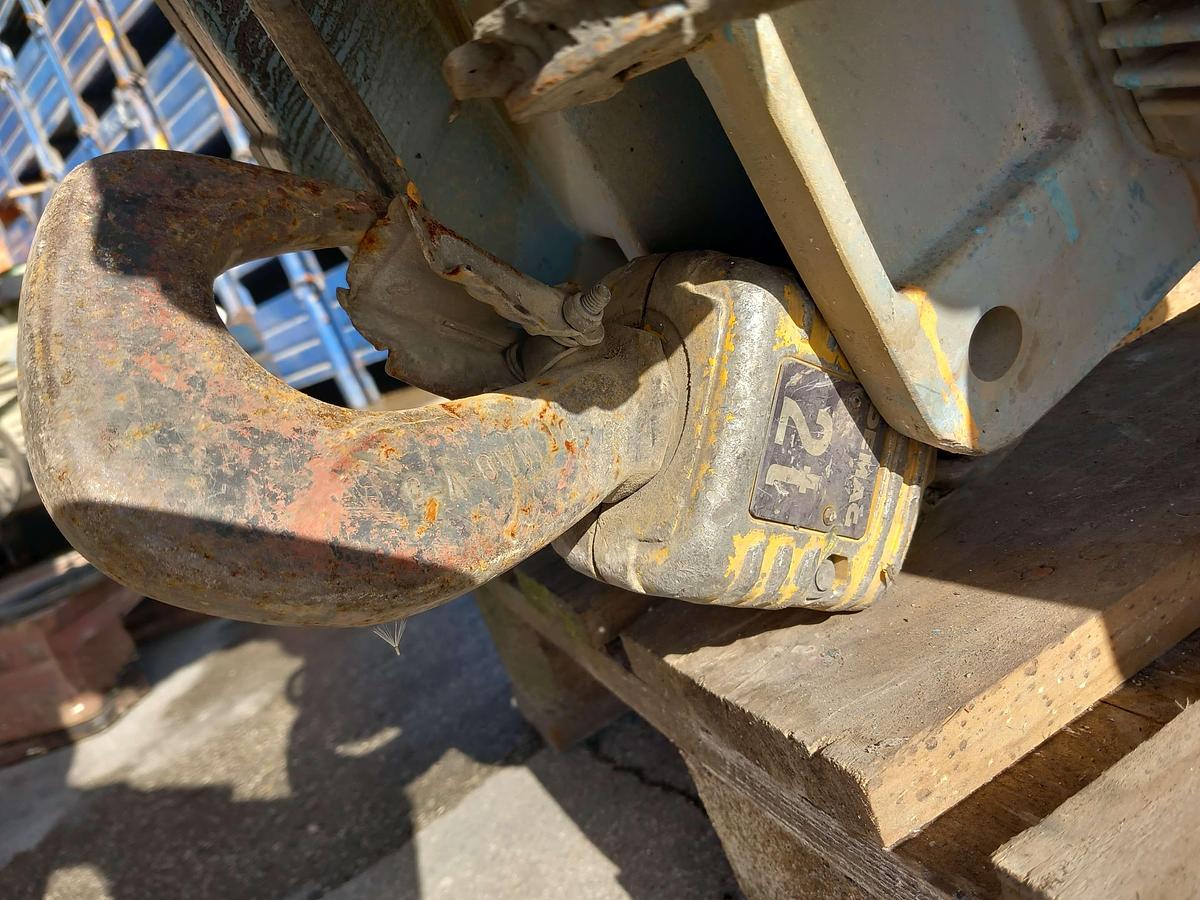 Used Guincho DEMAG 2 Tn