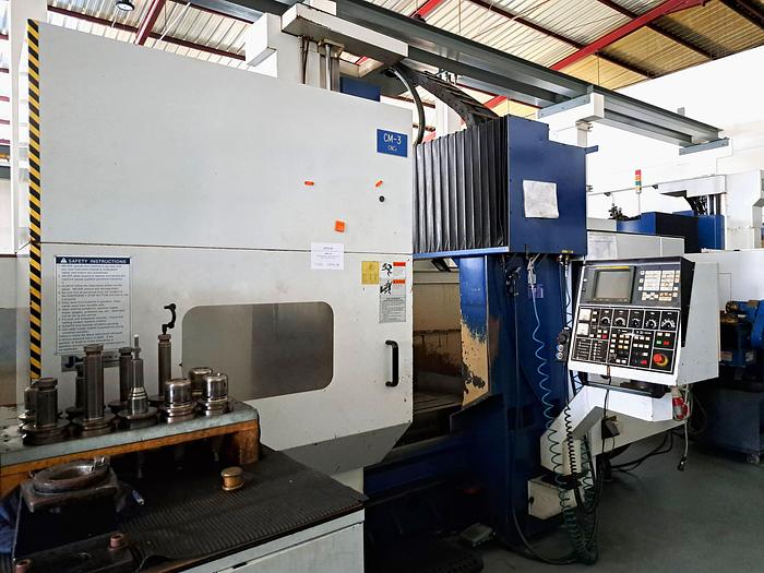 Used Centro de maquinação Awea VP2012