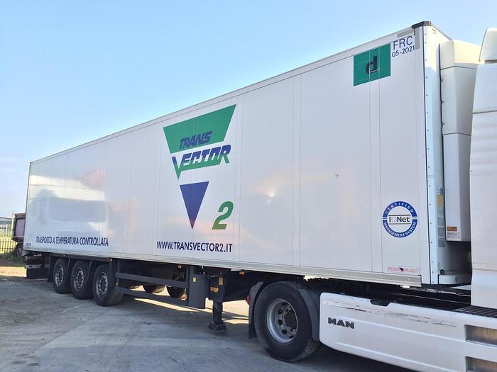 Used 2015 SCHMITZ CARGOBULL SEMIRIMORCHIO FRIGORIFERO SCB S3B