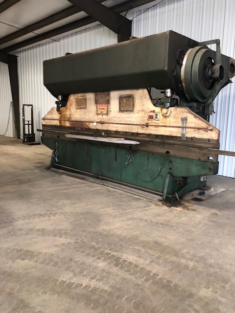 Used CHICAGO DREIS & KRUMP 1214-R MECHANICAL PRESS BRAKE 150 TON X 14' #6313