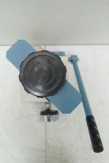 Used Beckman 199060 Model P16M 16 Ton Press