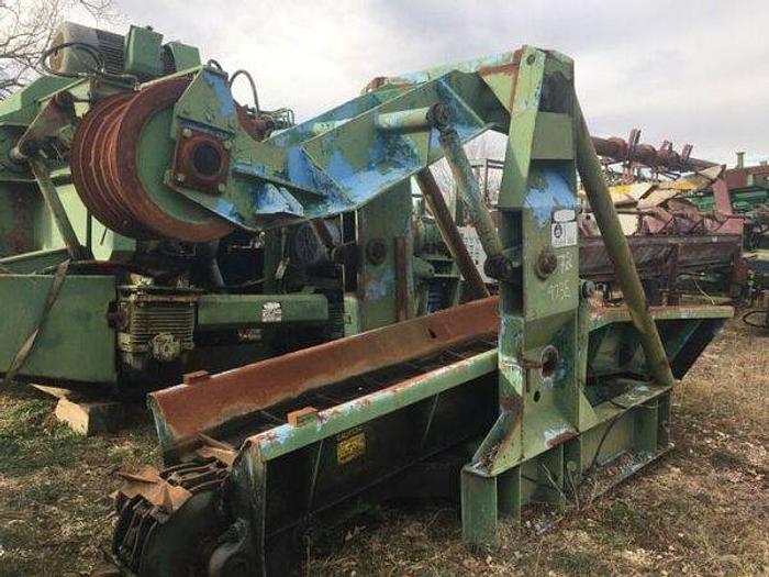 Used VK MODEL 600 SELF CENTERING INFEED CONVEYOR