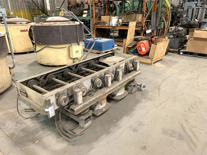 Used KLOSTER COMPACTION TABLE (Hold)