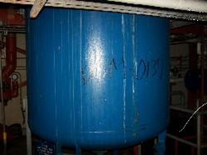 Used Pfaudler 1000 gallon vertical #5014 glass lined chemstor tank