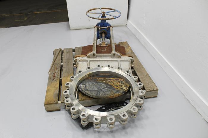Used True Line 24" Hand Operated Knife Gate Valve #43817