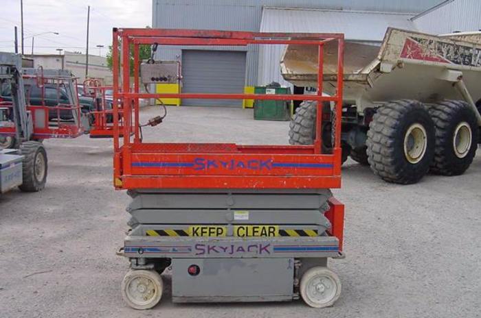 1998 SKYJACK 3219