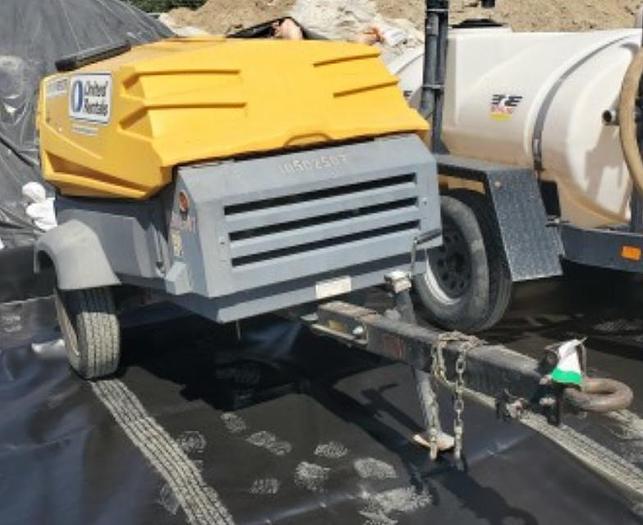 Used 2016 ATLASCOPCO 185 CFM AIR COMPRESSOR