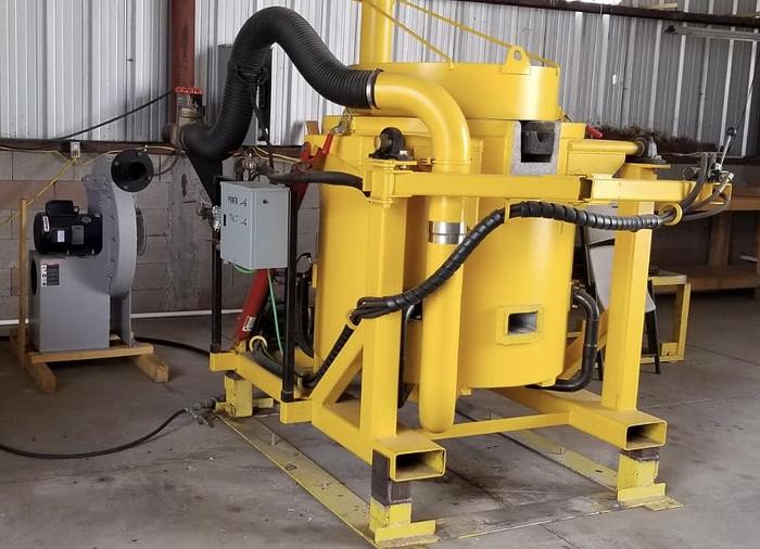 Used LT-400 hydraulic tilt furnaces w/blowers