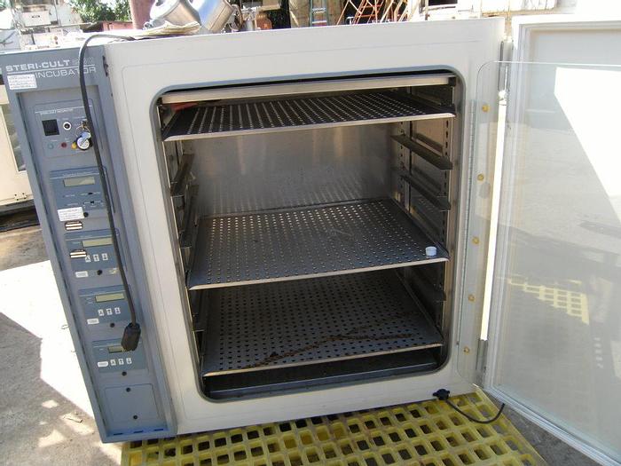 Used Lab, Incubator, Forma Scientific, 120V, S/st, 26"x20"x30" #S740423