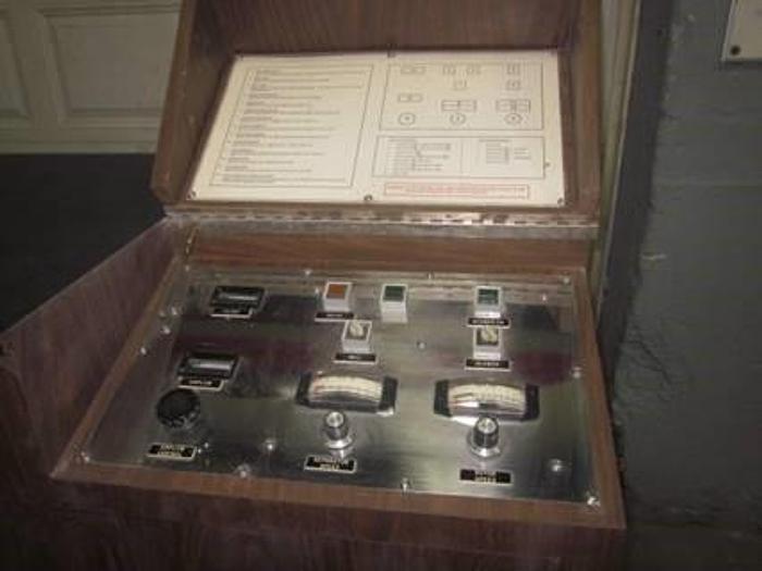 Used 1 ACM MIKROPUL PULVERIZER LAB AIR CLASSIFYING IMPACT MILL (#9431)