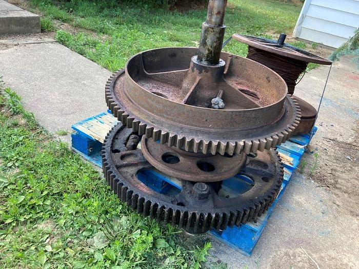 Used Bucyrus Erie 24-L Cable Tool Rig