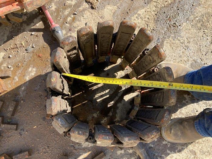 Used 17 Segment Slips