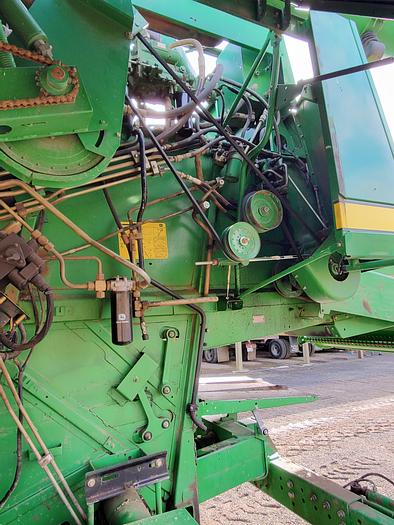 Used ** Auction ** 1996 John Deere 9500 SideHill Combine w/ 25' Header