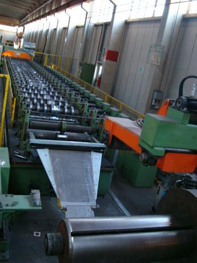 Linea di profilatura per lamiere grecate