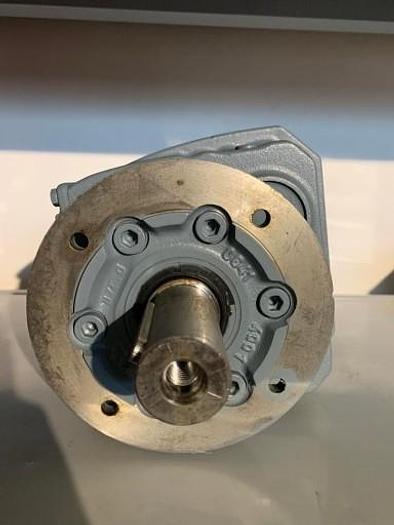 Servomotor RF57 DR2S63MS4 1,35kW