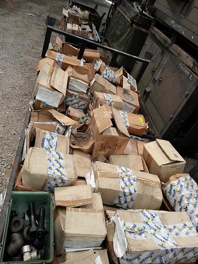 Usato Stock Bulloneria in acciaio