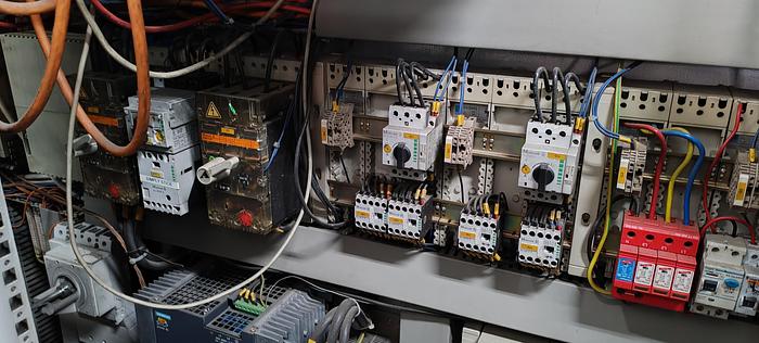 Used 2000 W+D 627 RS