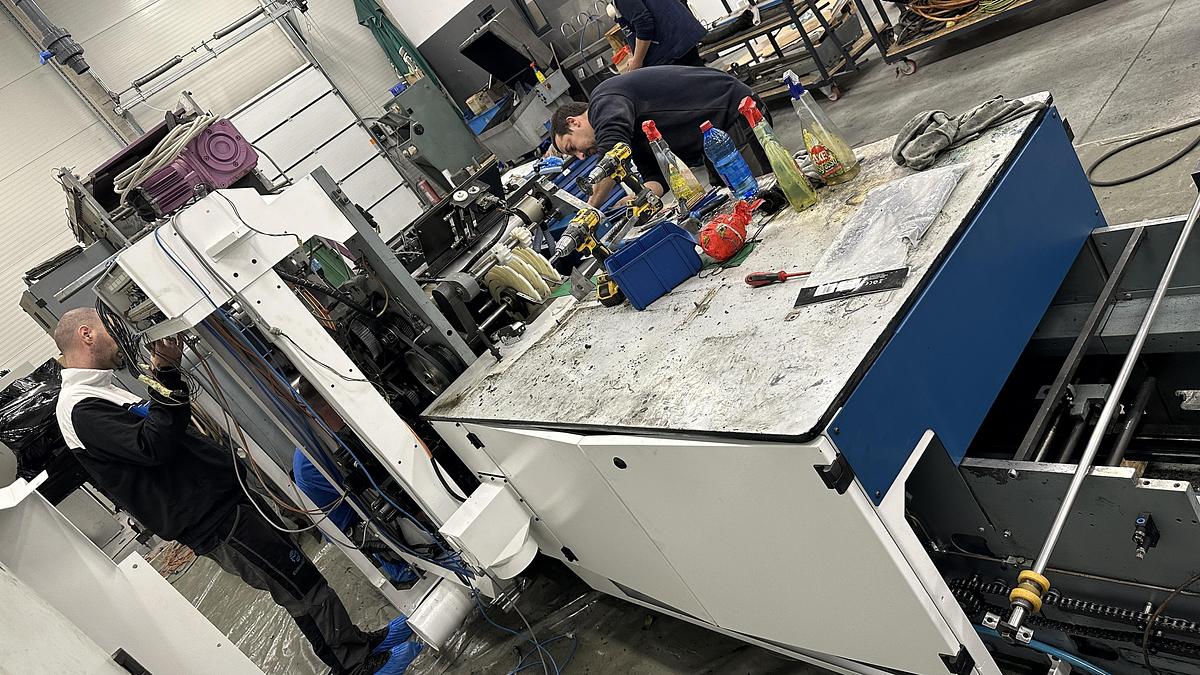 Used 2000 W+D 627 RSG