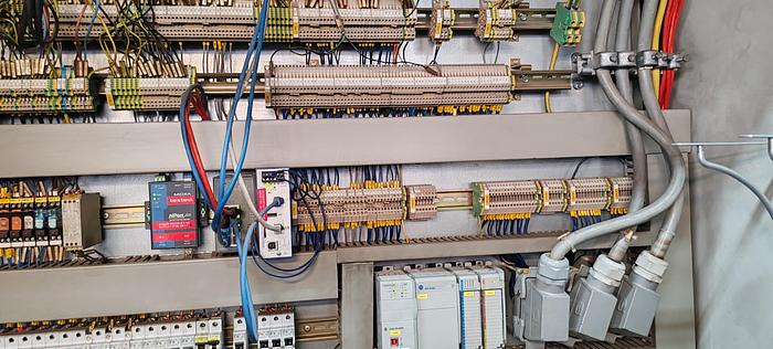 Used 2000 W+D 627 RS