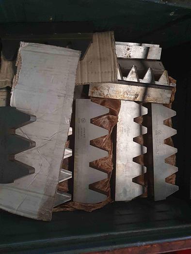 Usato ACCESSORI PER DENTATRICI A COLTELLO MAAG