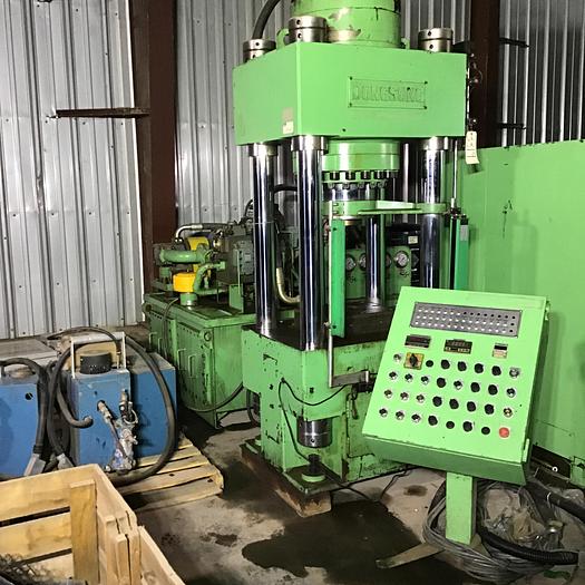 Used 300 Ton Dongsung Hydraulic 4Post Press for Sale in Casa Grand...