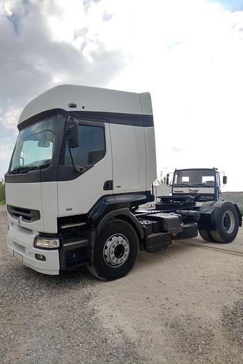 Usado 1997 RENAULT Premium 385 Euro 2 tractor unit