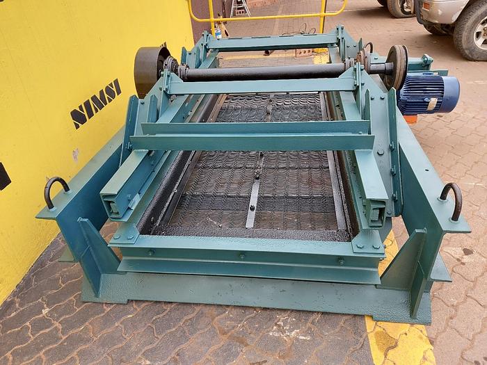 Used Dabmar Vibrating Screen