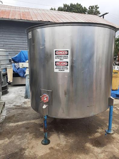 Used Tank, 1,050 Gallon, S/st, FT/SB, 72" x 59" #S744489