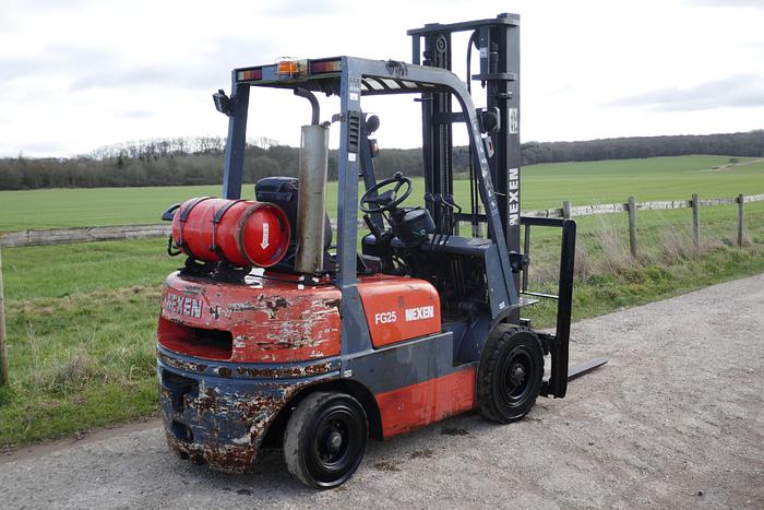 Used 2006 NEXEN FG25