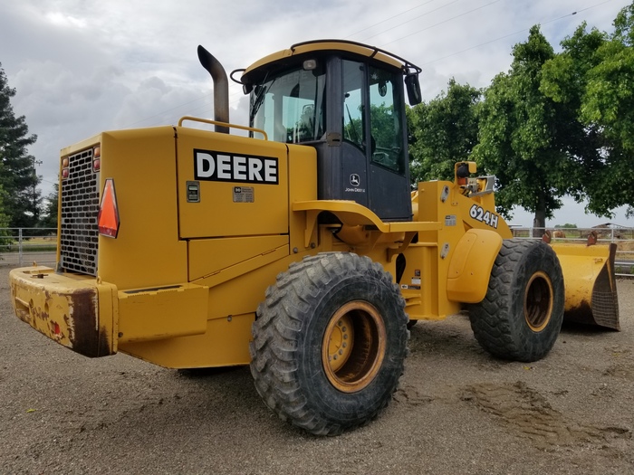 Used 2002 John Deere 624H