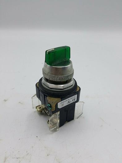 Used Allen-Bradley 800T-24HGH2KB6DX Ser U