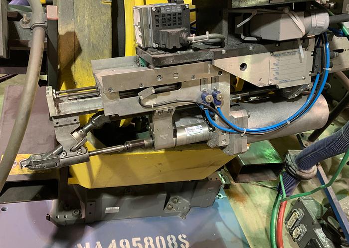 Used FANUC M900iA/350 6 AXIS CNC ROBOT WITH R30iA CONTROLLER 350KG X 2650mm REACH