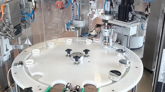 Monobloque de llenado y taponado para cremas y sérums - MFC1U