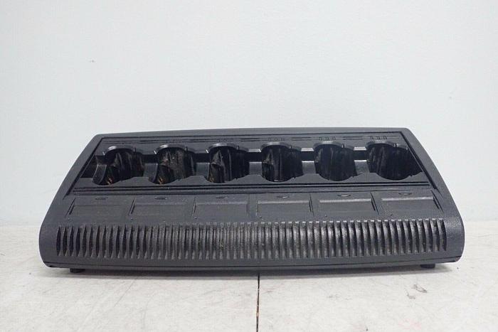 Used Motorola Impress WPLN4121BR 6 Slot Multi-Unit Adaptive Bank Charger
