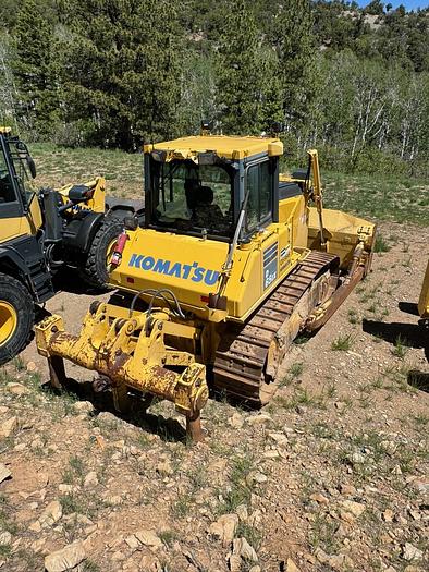 Used Komatsu D65EX Dozer