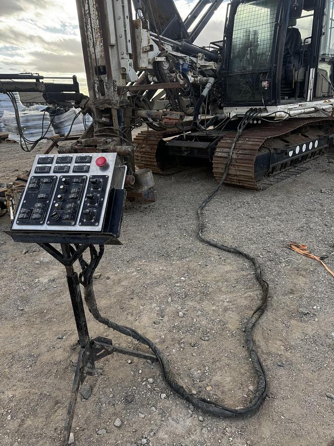 Used 2008 MaxiCat Maxicat 24 RC Drill