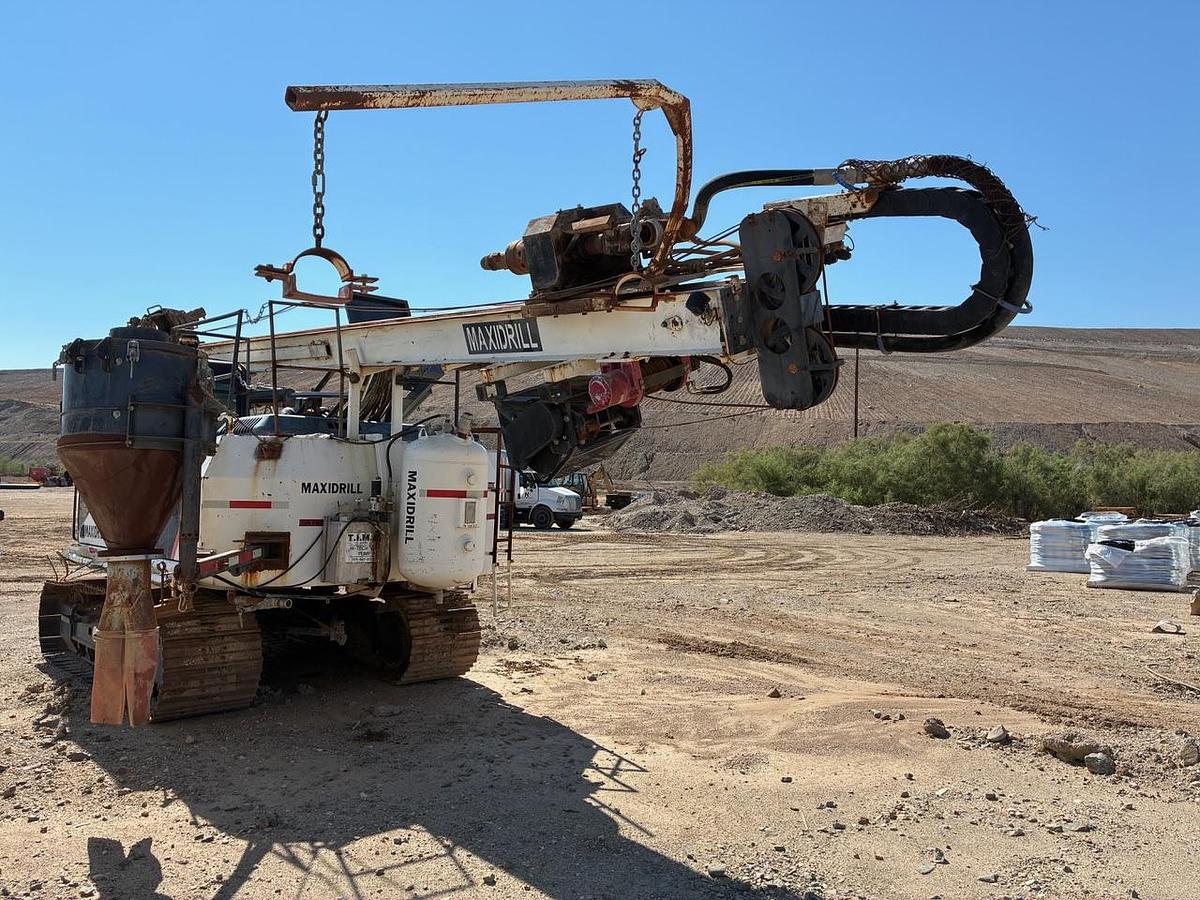 Used 2008 MaxiCat Maxicat 24 RC Drill