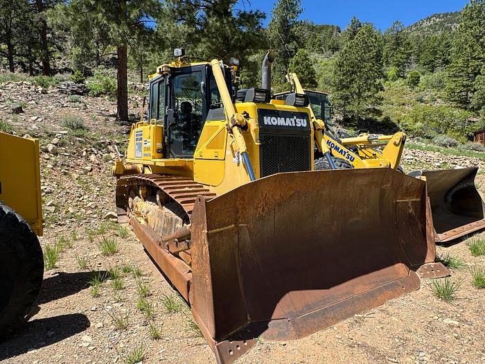 Used Komatsu D65EX Dozer