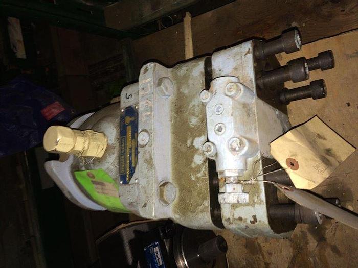 Used Hydraulic Drive Motor - 52264579-R