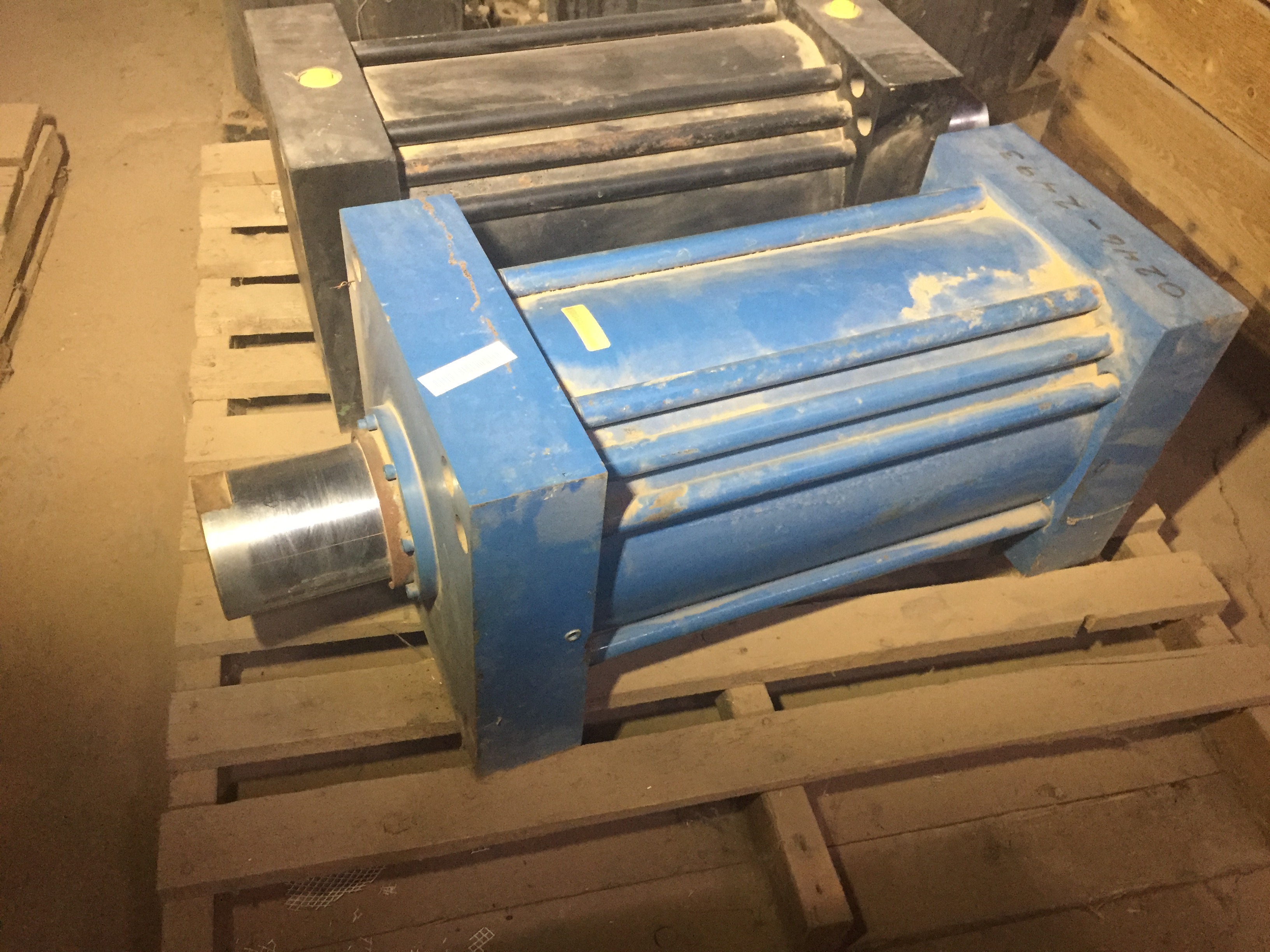 Used Miller Model H63BXN Hydraulic Cylinder