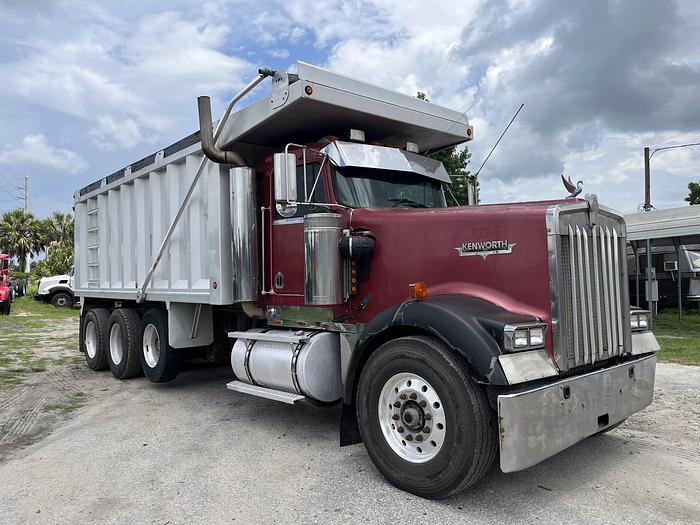 Used 05 Kenworth W900 5598