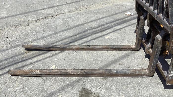 Used 2016 JCB 507-42 TELEHANDLER