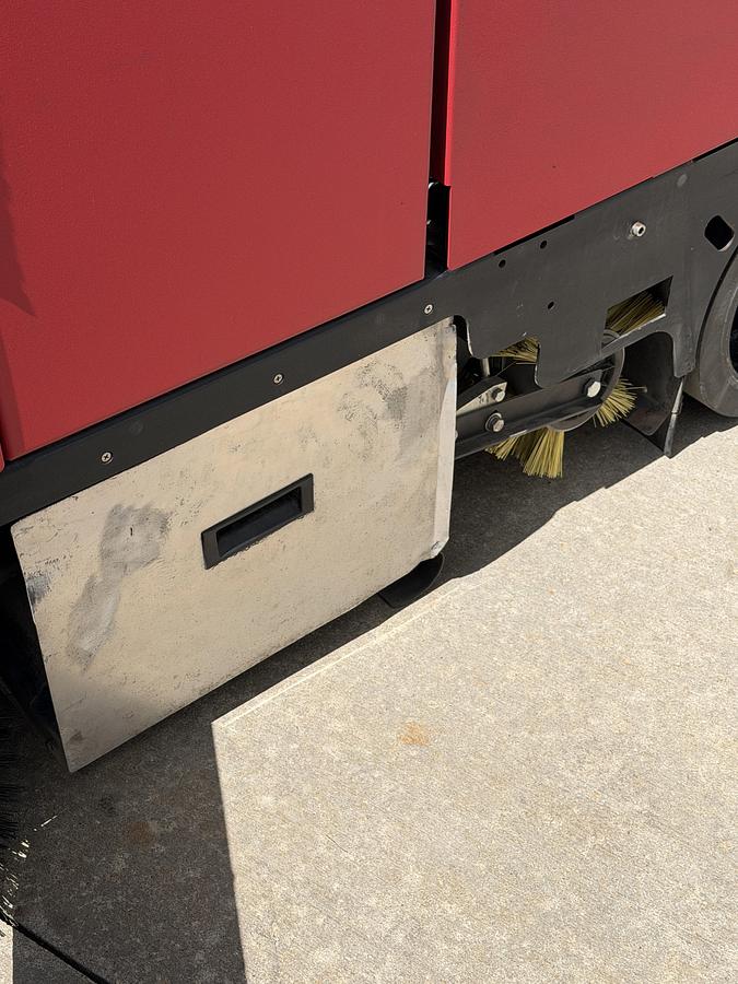 Used Refurbished Factory Cat TR Rider Sweeper