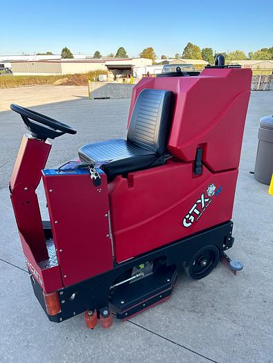 Used 2022 FACTORY CAT GTX V2.0 RIDER FLOOR SCRUBBER (30" DISK)