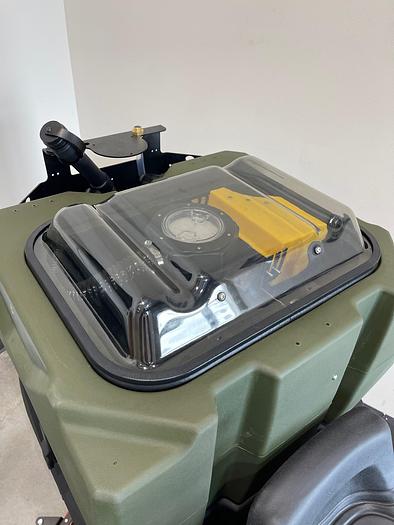 NEW KODIAK K42 RIDER FLOOR SCRUBBER (30" CYLINDRICAL)