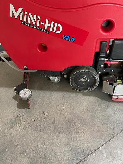 Used 2022 FACTORY CAT MINI-HD V2.0 FLOOR SCRUBBER (25" CYLINDRICAL)