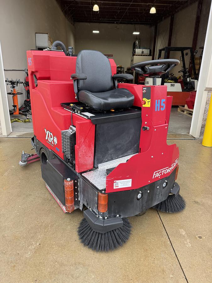 Used 2024 Factory Cat XR V2.0 Rider Floor Scrubber (40" Cylindrical)